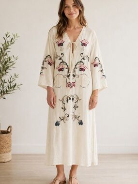 Sunday Cream Embroidered Boho Tunic Maxi Dress Size M Artisan Folk Style